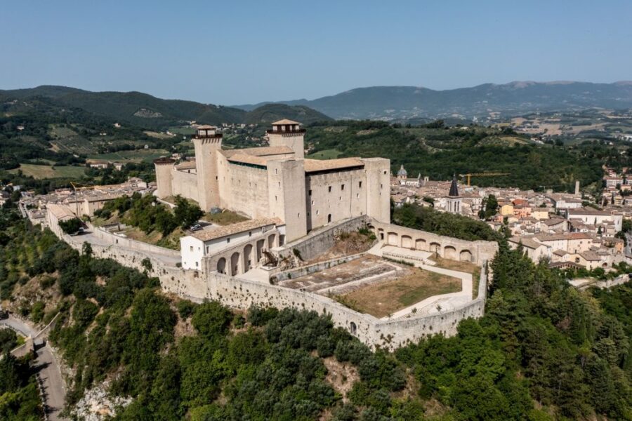 Rocca Albornoz, Spoleto: nuova luce con Chiocci Impianti